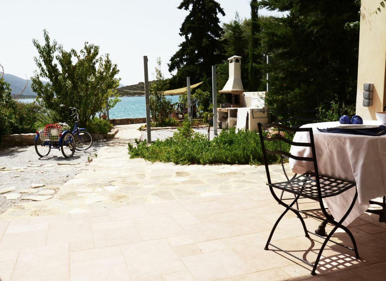 Blueline Guesthouse Agios Dimitrios  Екстер'єр фото