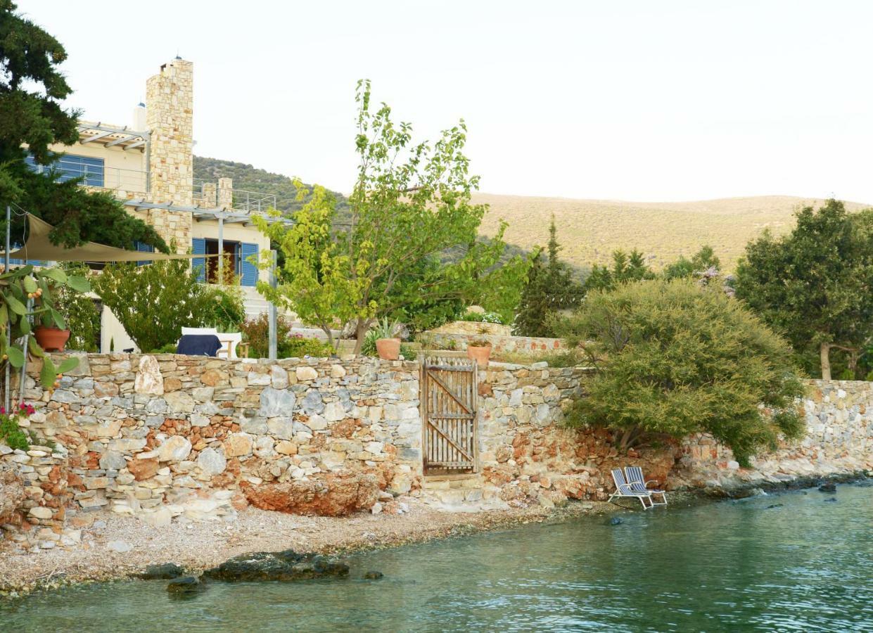 Blueline Guesthouse Agios Dimitrios  Екстер'єр фото
